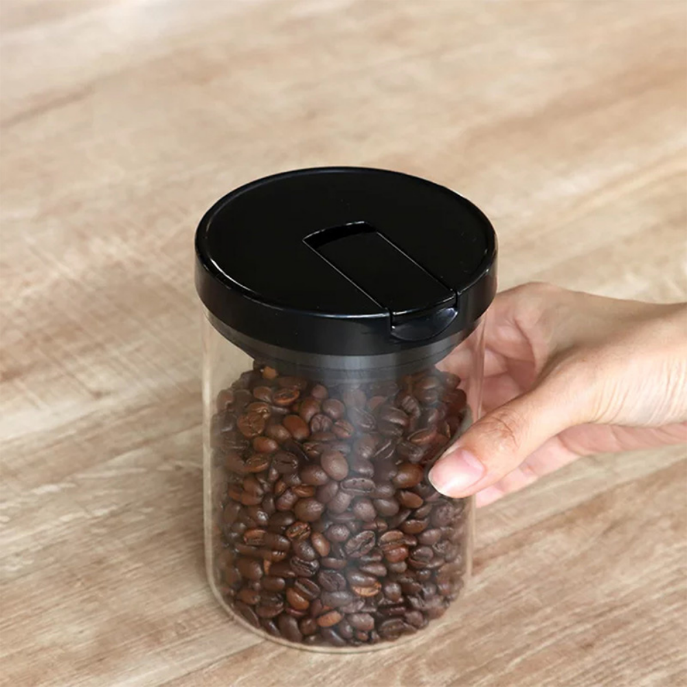  Hũ đựng cà phê bằng thủy tinh có khóa gạt khí Hario coffee canister MCNR-200-B (đựng cà phê hạt / xay, thực phẩm khô) 