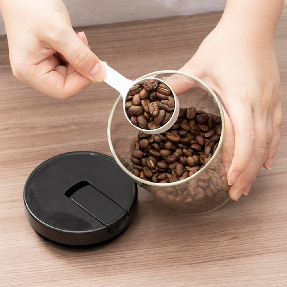  Hũ đựng cà phê bằng thủy tinh có khóa gạt khí Hario coffee canister MCNR-200-B (đựng cà phê hạt / xay, thực phẩm khô) 