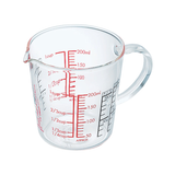  Ca đong chia vạch thủy tinh chịu nhiệt HARIO 200ml (có quai cầm, dùng được lò vi sóng) làm bếp, pha chế - Measure Cup Wide CMJW-200 