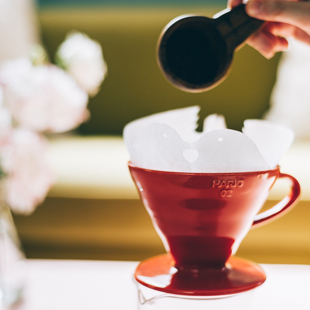  Phễu sứ pha cà phê Hario V60 (size 02, Đỏ) - V60 Coffee Dripper 02 Ceramic / Red VDCR-02-R 