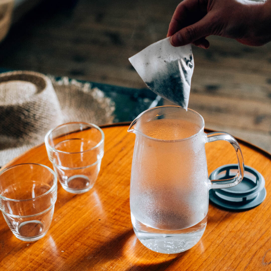  Bình trà thủy tinh chịu nhiệt nắp lưới lọc Hario Mugichan Barley Tea Pot XMP-1000-DGR 1L 