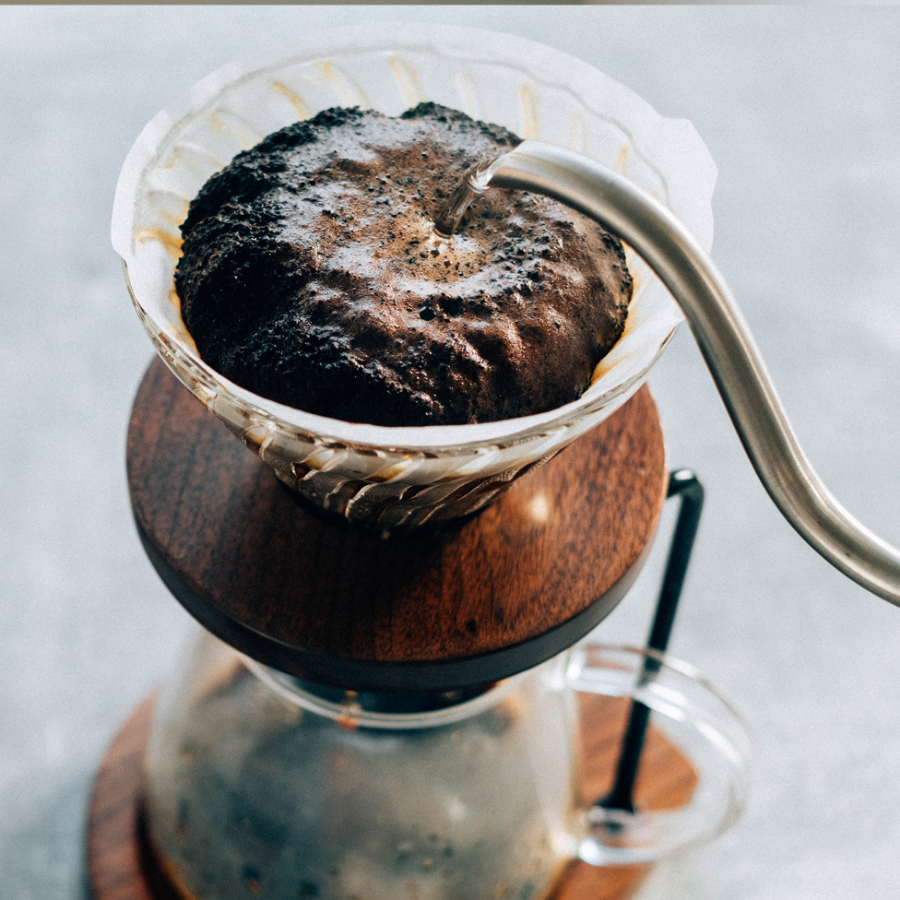  Phễu V60 thủy tinh pha cà phê Hario heat-resistant glass dripper walnut wood series VDG-02-WN 