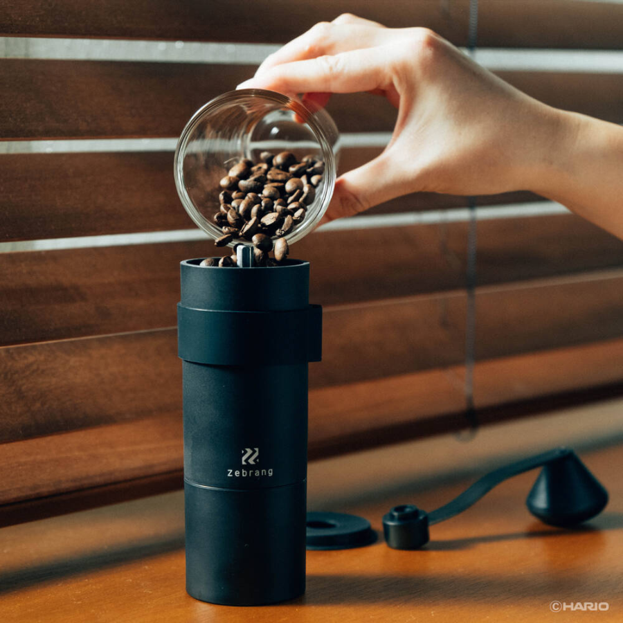  Cối xay cà phê cầm tay lưỡi thép Hario Zebrang coffee mill stainless steel cutter ZB-CMS-B 