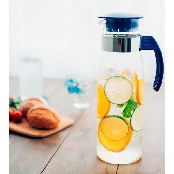 Bình đựng nước bằng thủy tinh Hario refrigerator pot slim RPBN-14
