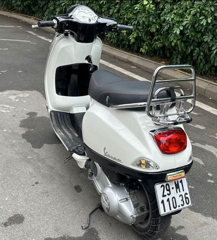  Cho thuê xe máy PIAGGIO LX 125 IE 
