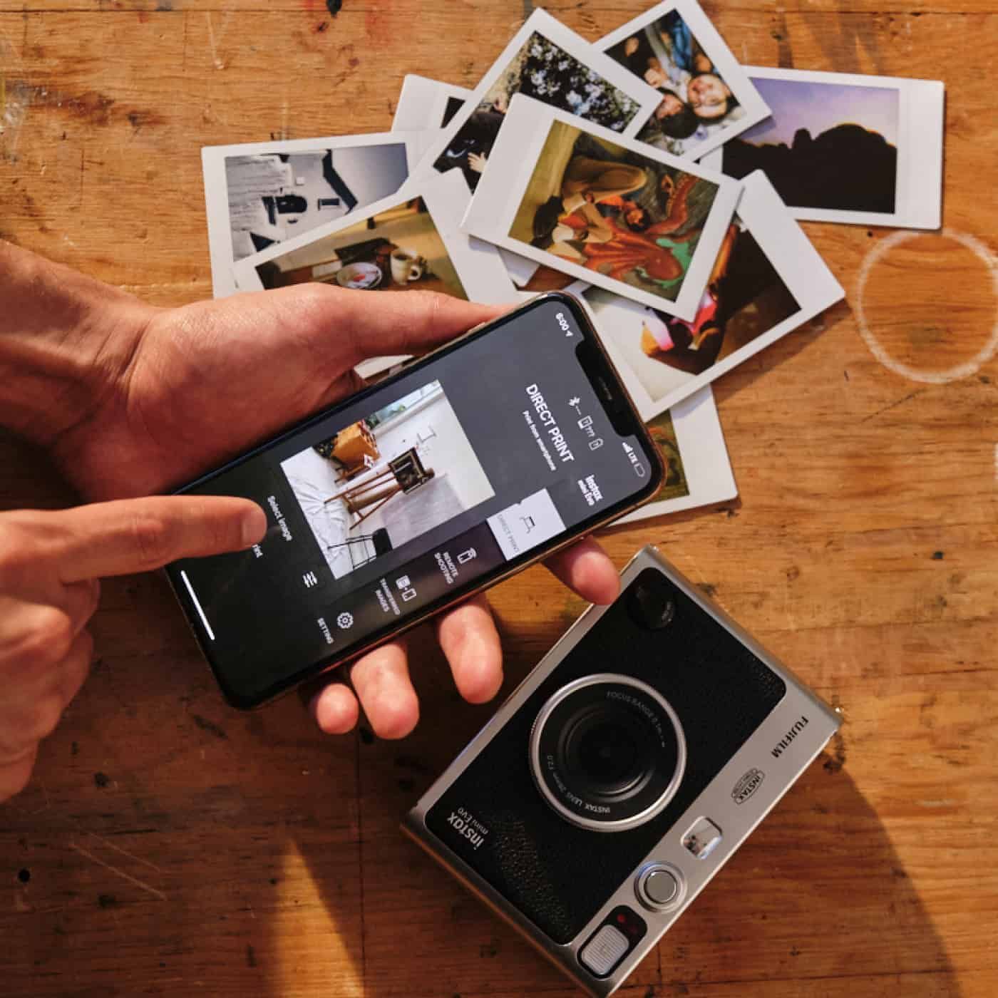  Cho thuê máy ảnh lấy liền Fujifilm Instax Mini Evo 