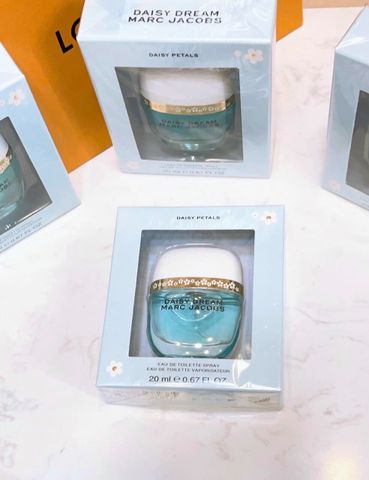 Nước hoa Marc Jacobs Daisy Dream For Women 20ml