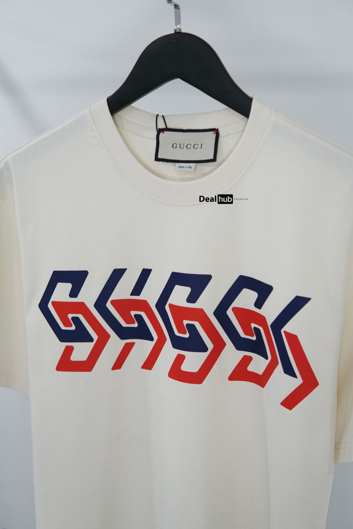 Gucci soave deals amore t shirt