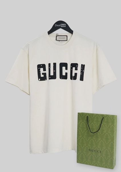  Gucci Distressed Logo T-shirt Beige GC010 