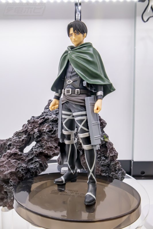 Attack on Titan Eren 17 Complete Figure  Japan Figure