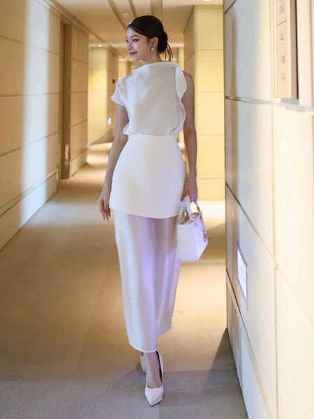 Cận cảnh Áo kiểu tiệc voan không tay A4363T