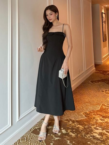  Đầm 2 dây xòe dáng dài viền kiểu ngực -D3692 