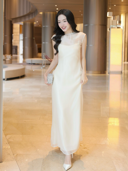 Full dáng mẫu 4 Đầm suông tiệc lụa dài phối voan D4462T