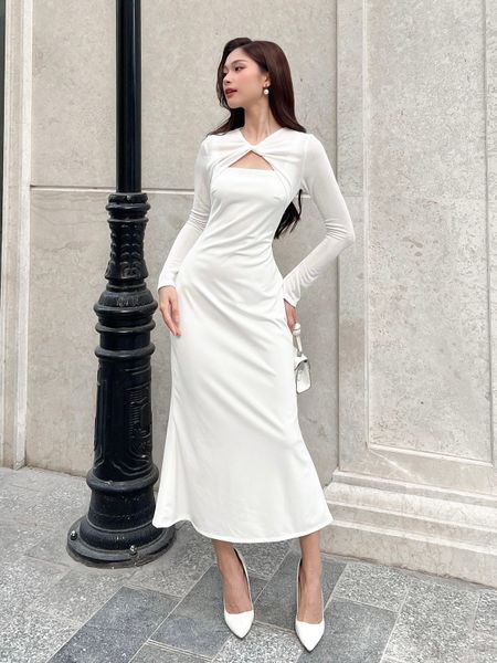 Người mẫu mặc Đầm body tay dài phối đuôi cá - D2683 màu trắng