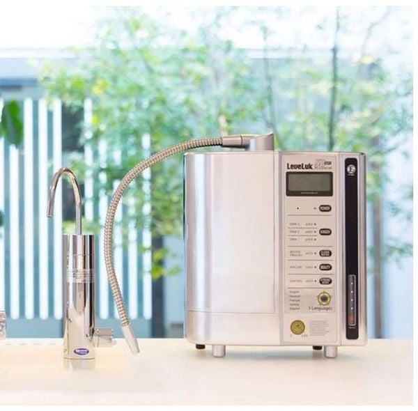 Máy Điện Giải Ion Kiềm Leveluk SD501 Platinum
