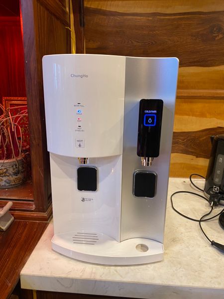 Máy Lọc Nước Chungho Iguassu Tiny 300UV