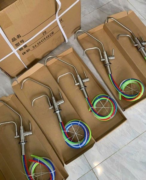 Vòi Dùng Cho Máy Ion Kiềm Âm Sàn