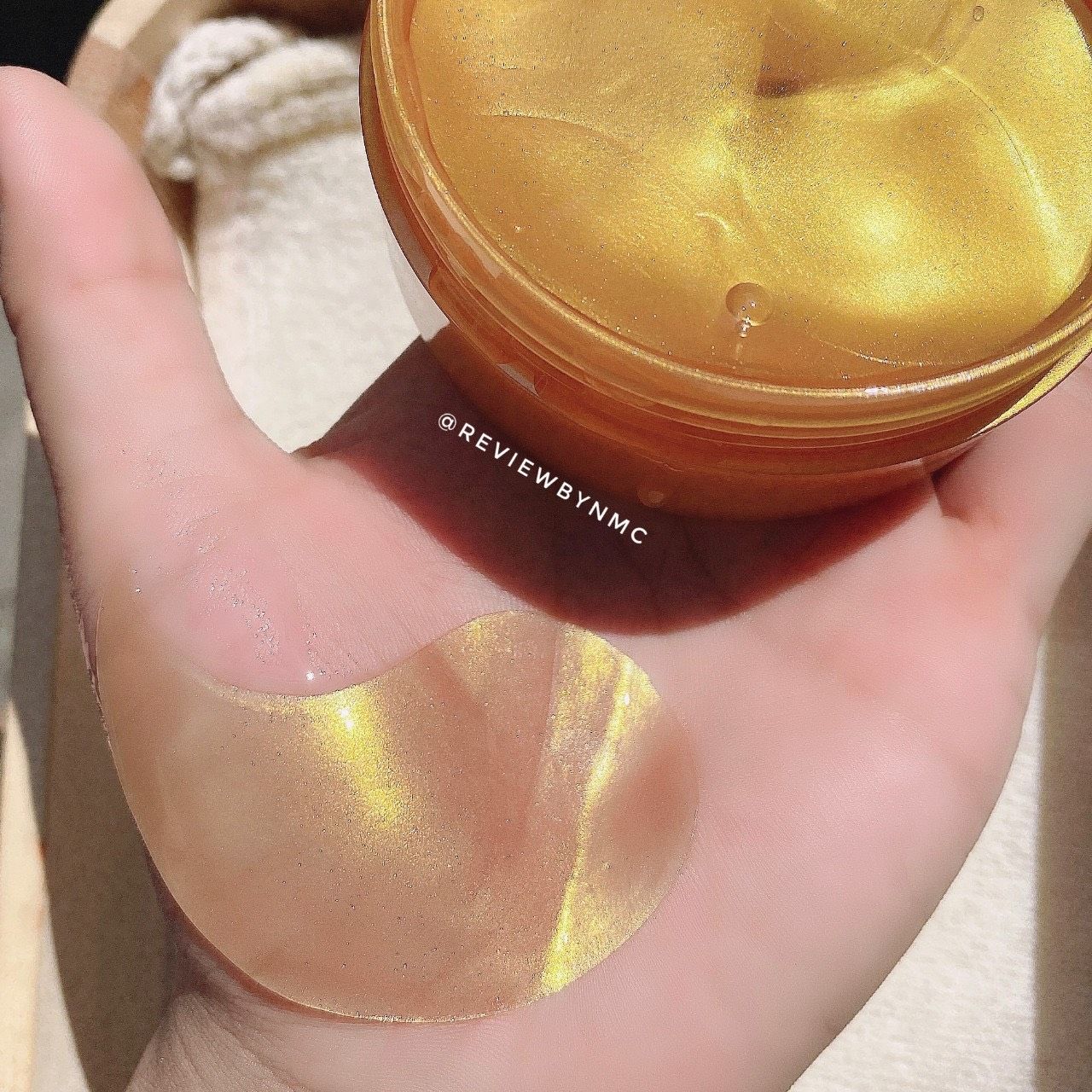  KISS BEAUTY DƯỠNG MẮT VÀNG 24K 