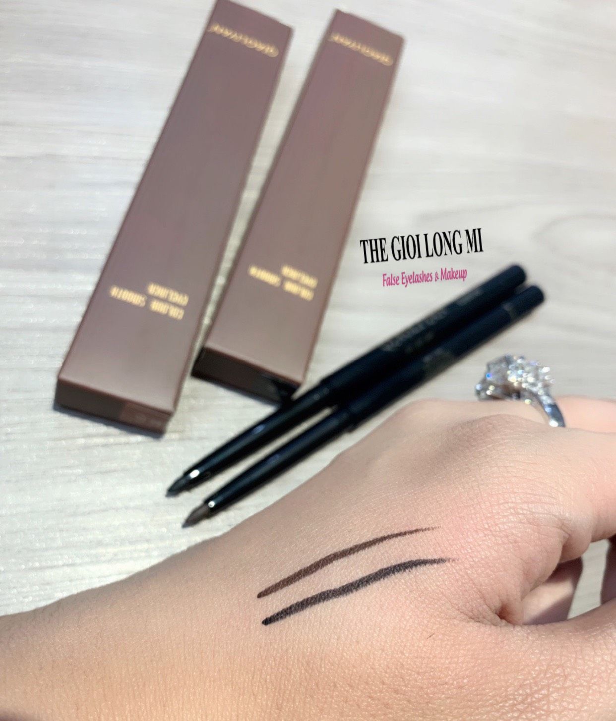  Bút chì sáp kẻ mắt (eyeliner) thương hiệu Qiaoliyan 