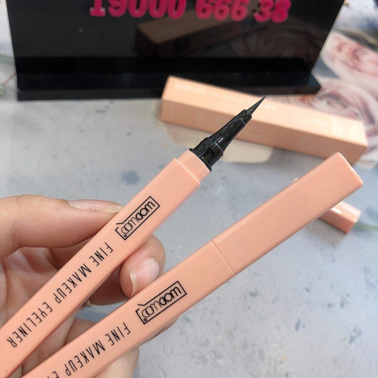  WOD WOD FINE MAKEUP LINER HỒNG CAM 