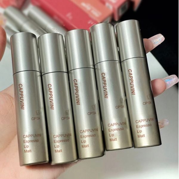  Espresso Lip Matte son kem lì thương hiệu Cappuvini 