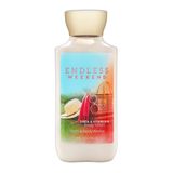  Sữa Dưỡng Thể  Bath & Body Works Endless Weekend 236ml 