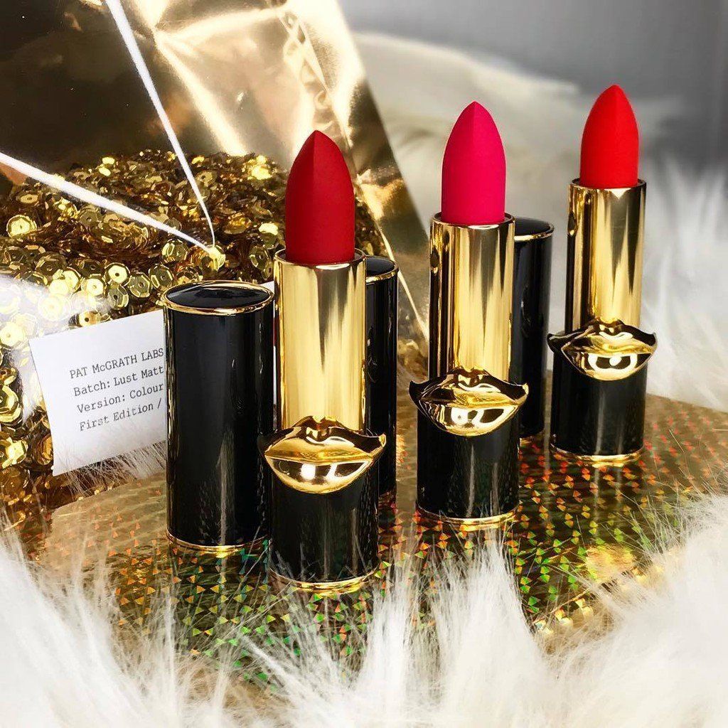 Помады pat mcgrath. Помада Pat MCGRATH Labs. Pat MCGRATH помада. Pat MCGRATH Elson. Elson 4 Pat MCGRATH.