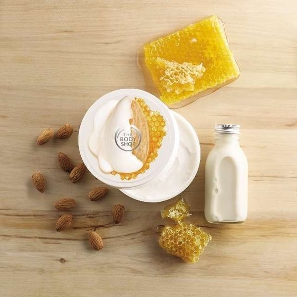  Dưỡng Thể THE BODY SHOP Almond Milk & Honey 49g 