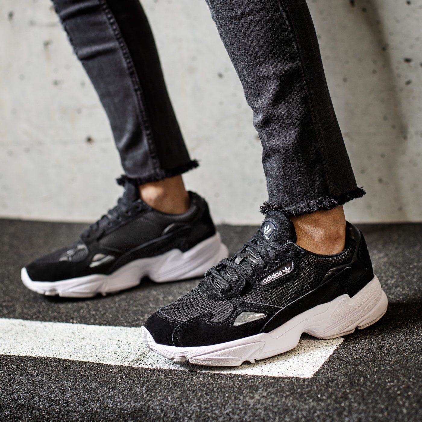adidas b28129