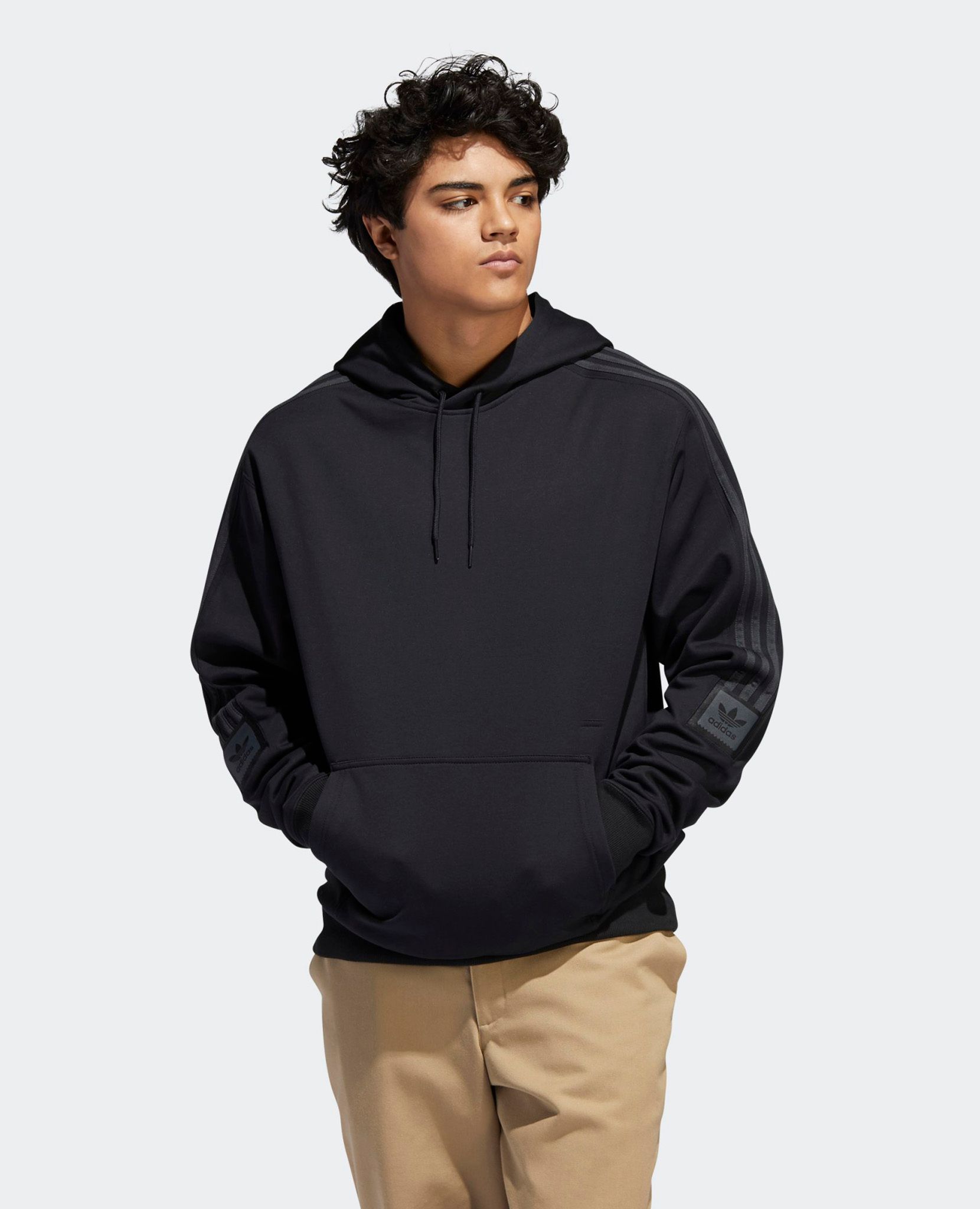  10.07.23 - VTG CROPPED PULLOVER TECH HOODIE - ADIDAS 