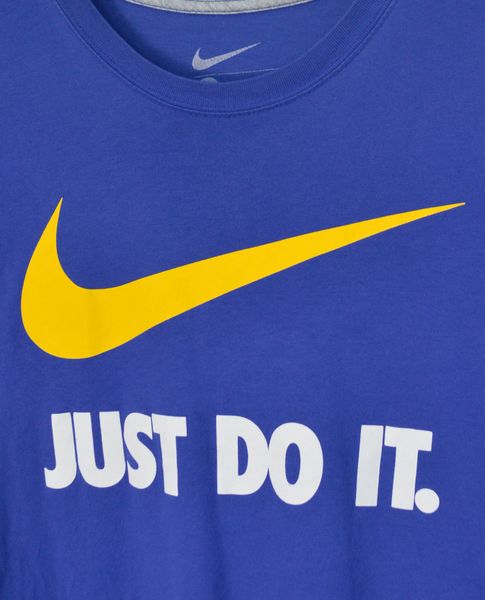  05.06.22 - VTG T-SHIRT - NIKE 