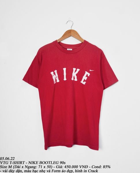  05.06.22 - VTG T-SHIRT - NIKE BOOTLEG 90s 