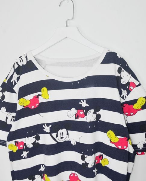  10.26.21 - VTG T-SHIRT - DISNEY 