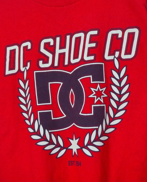  03.08.22 - VTG T-SHIRT - DC SHOE CO 