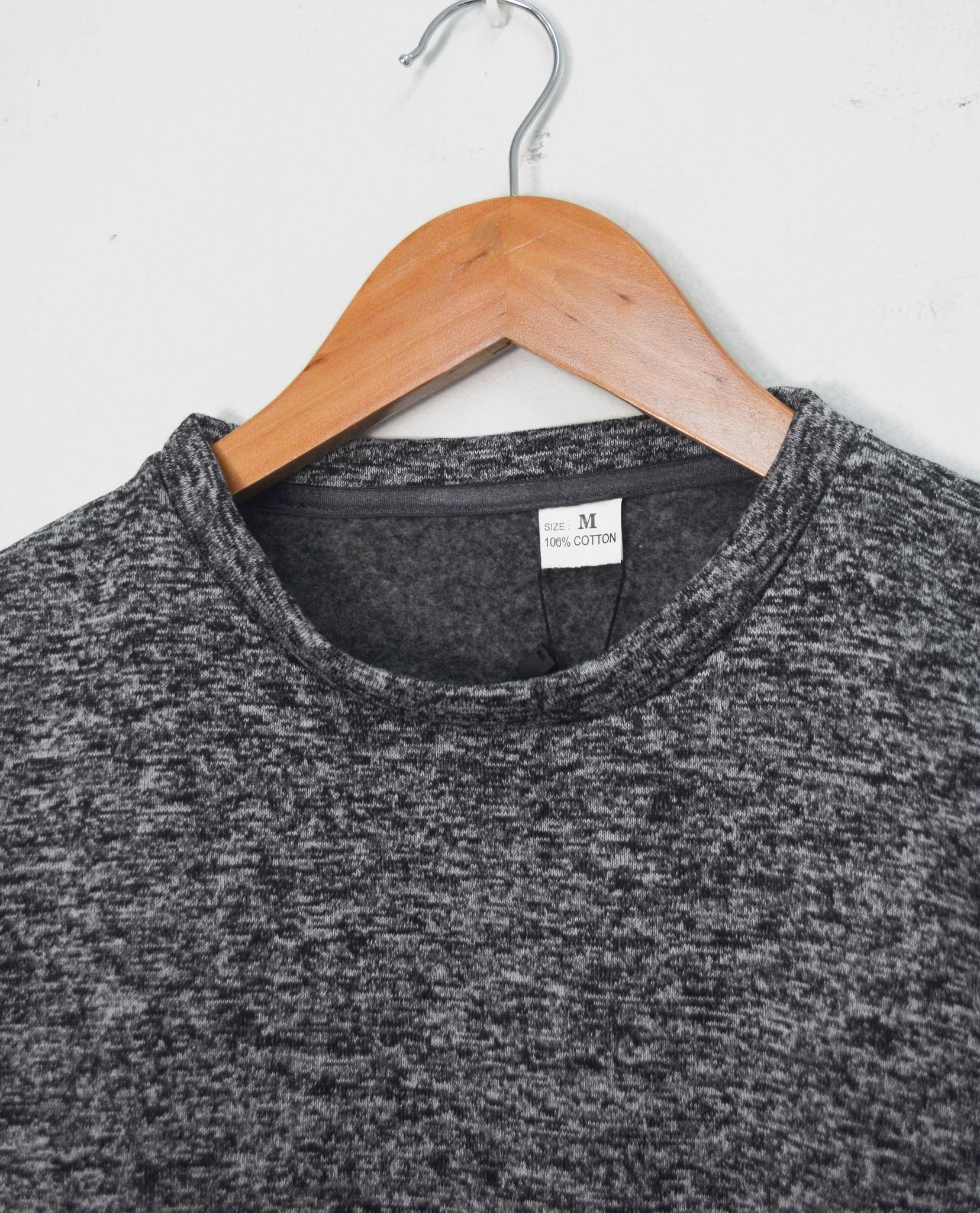  01.11.22 - VTG SWEATSHIRT 
