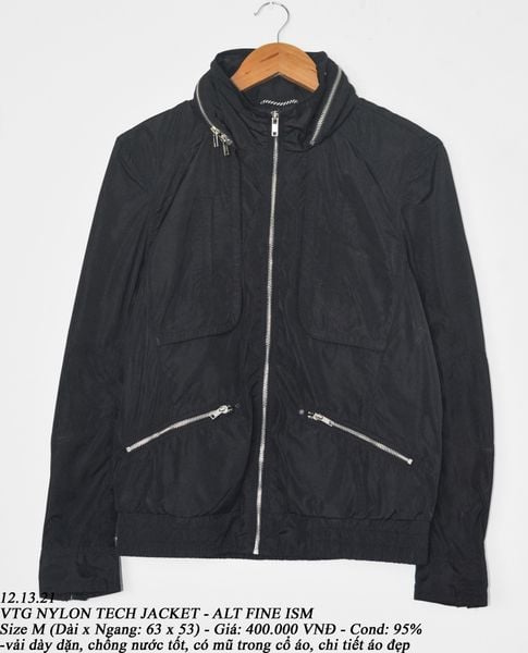  12.13.21 - VTG NYLON TECH JACKET - ALT FINE ISM 