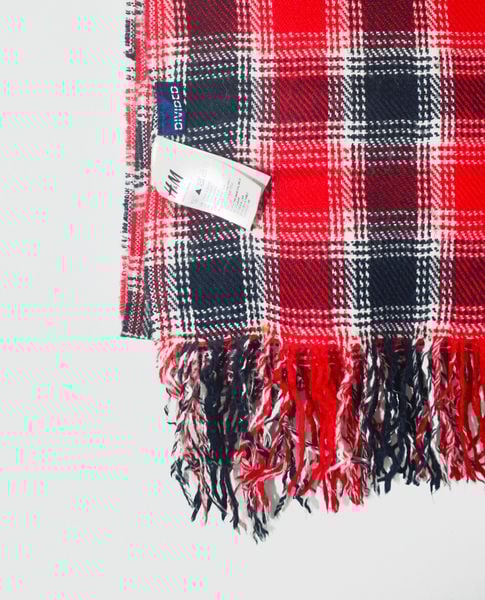  10.29.21 - VTG SCARF - H&M DIVIDED 