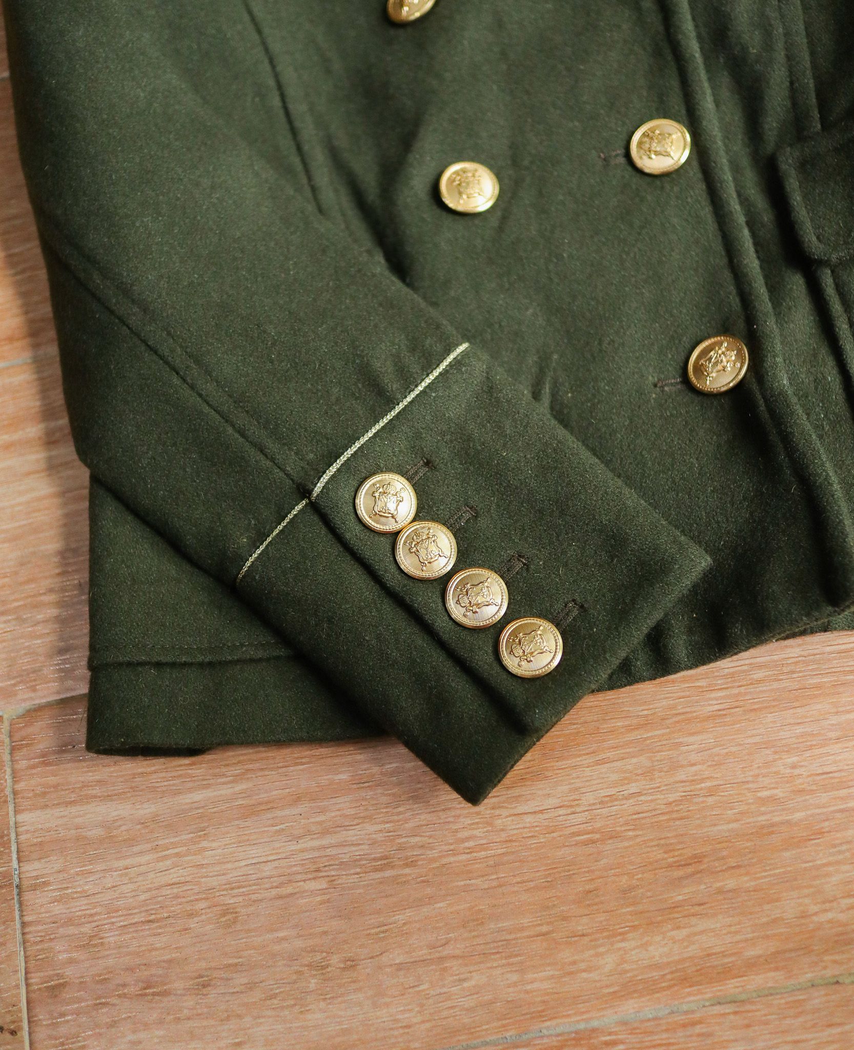  12.06.24 - VTG DOUBLE BREASTED CROPPED WOOL JACKET - BROWNIE BEE 