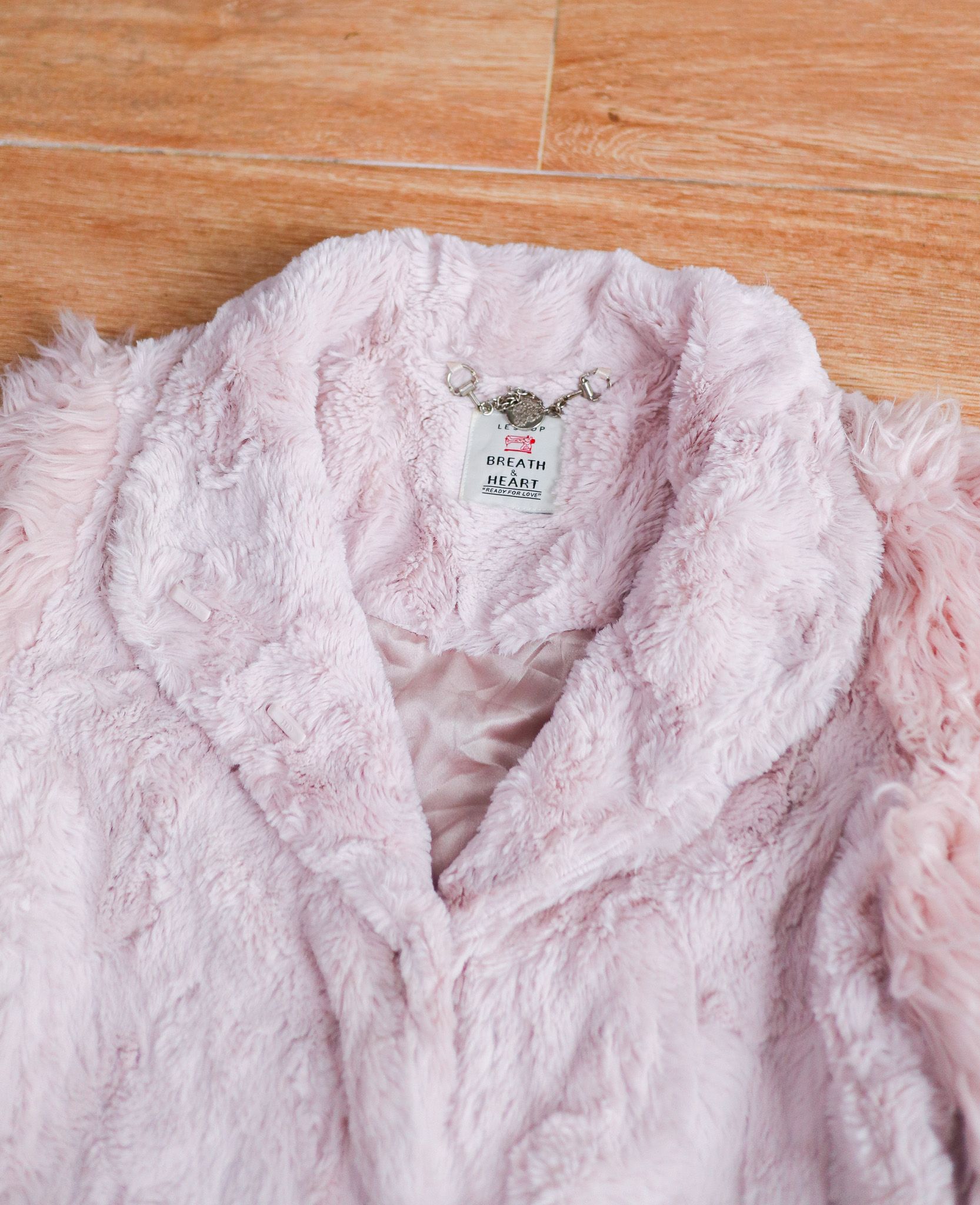  12.06.24 - VTG FAUX FUR JACKET - LESHOP 