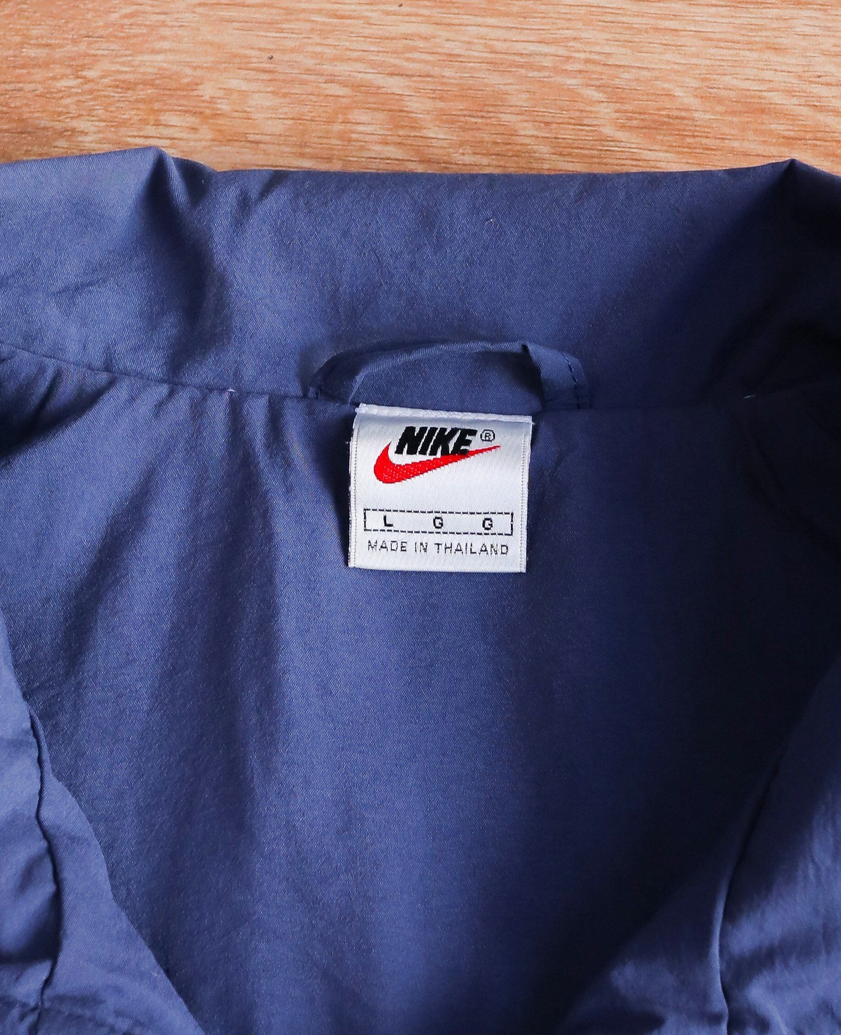  11.17.24 - VTG WINDBREAKER JACKET - NIKE 90s 