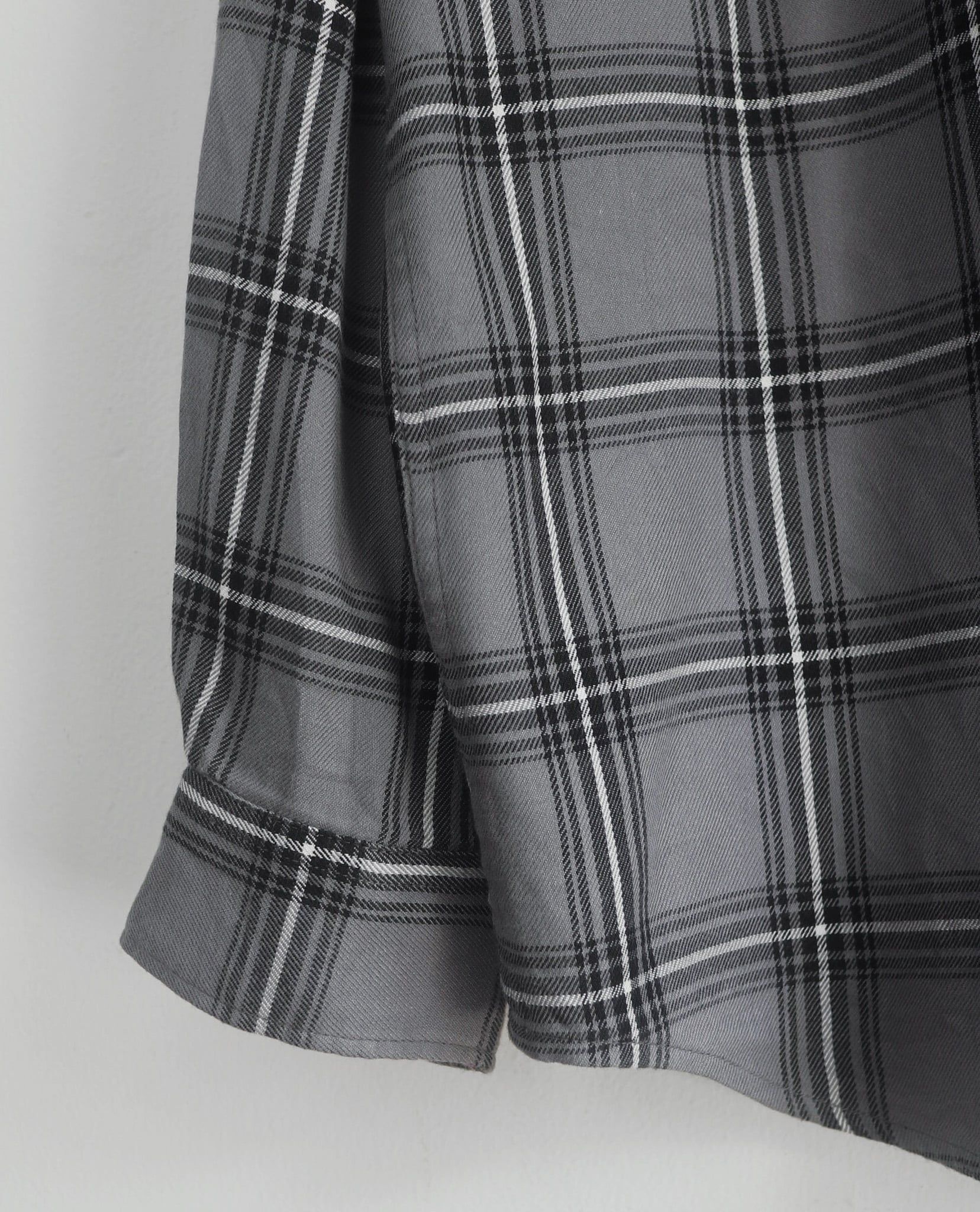  06.29.23 - VTG BUTTON UP SHIRT - SPAO 