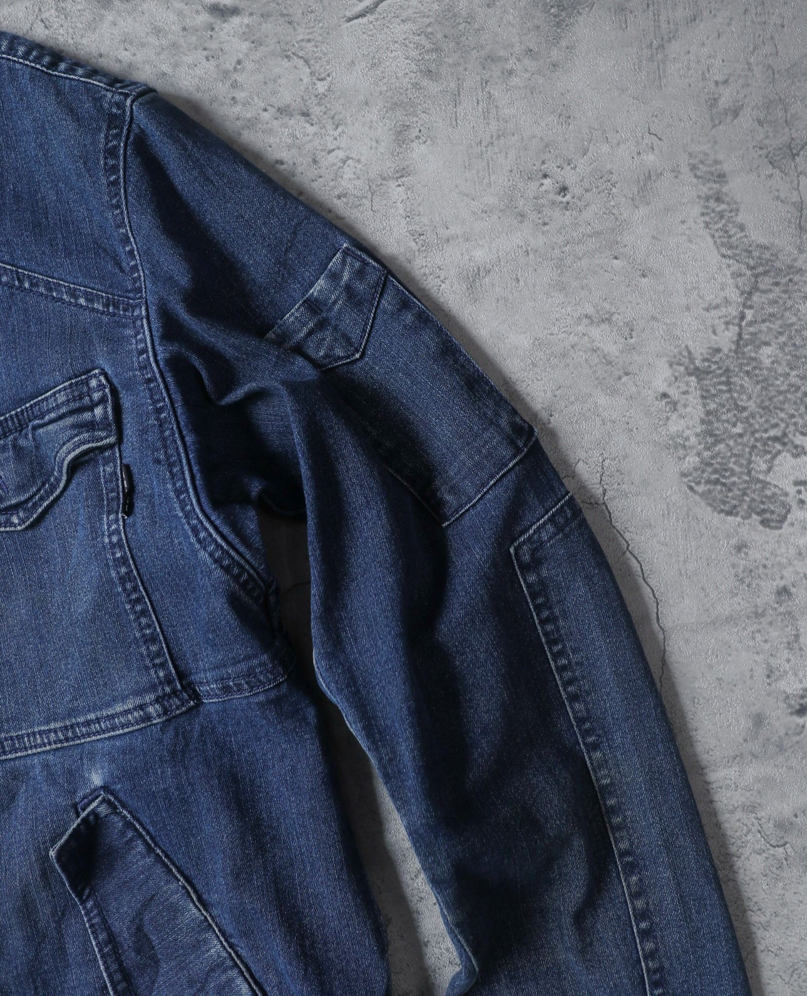  10.11.23 - VTG DENIM WORK JACKET - ROCKY 