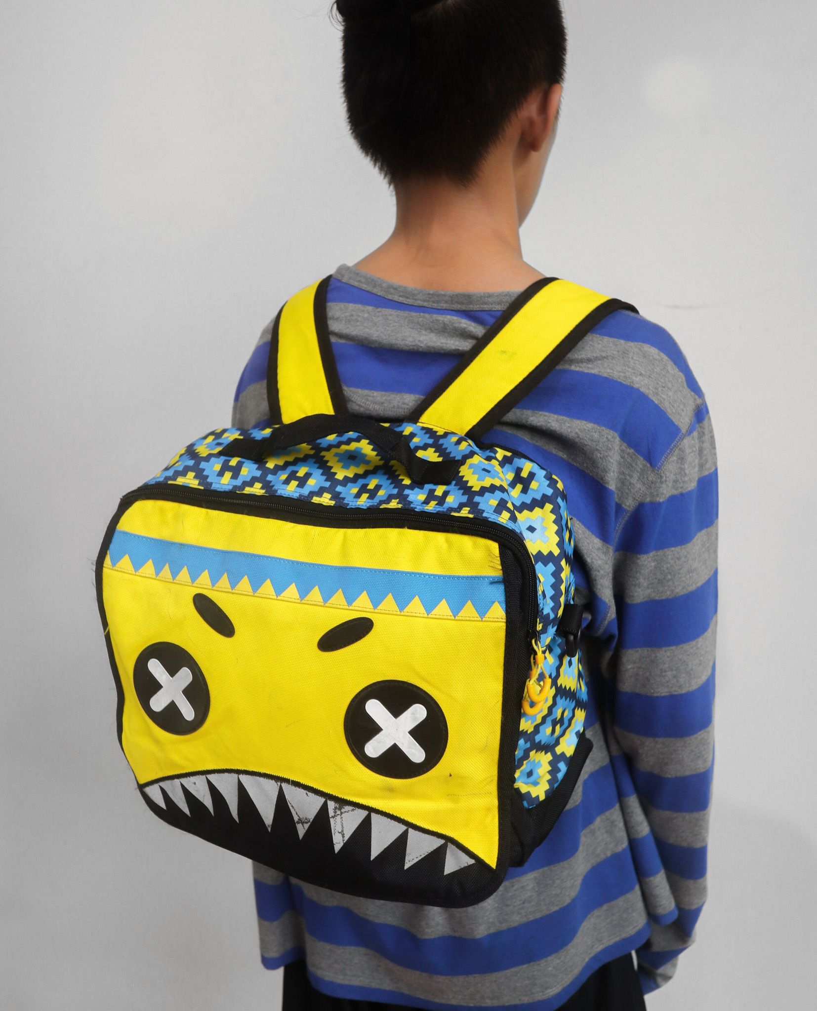  06.06.23 - VTG BAG - HEAD 