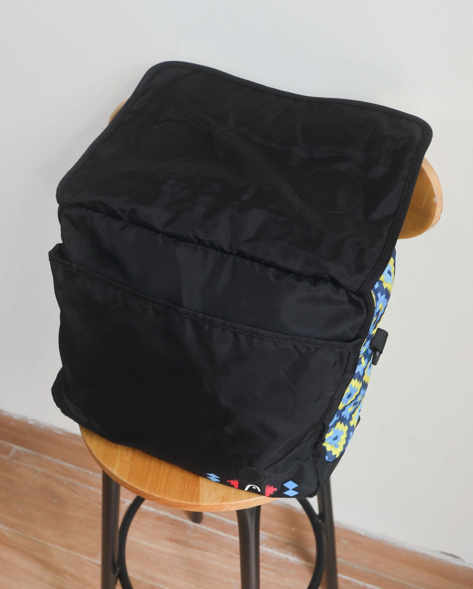  06.06.23 - VTG BAG - HEAD 