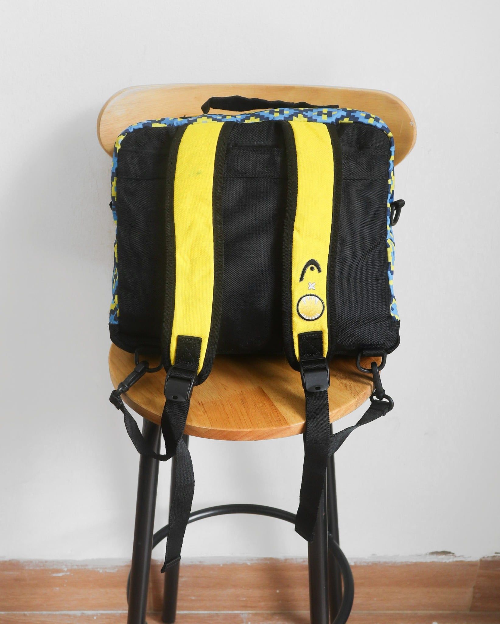  06.06.23 - VTG BAG - HEAD 