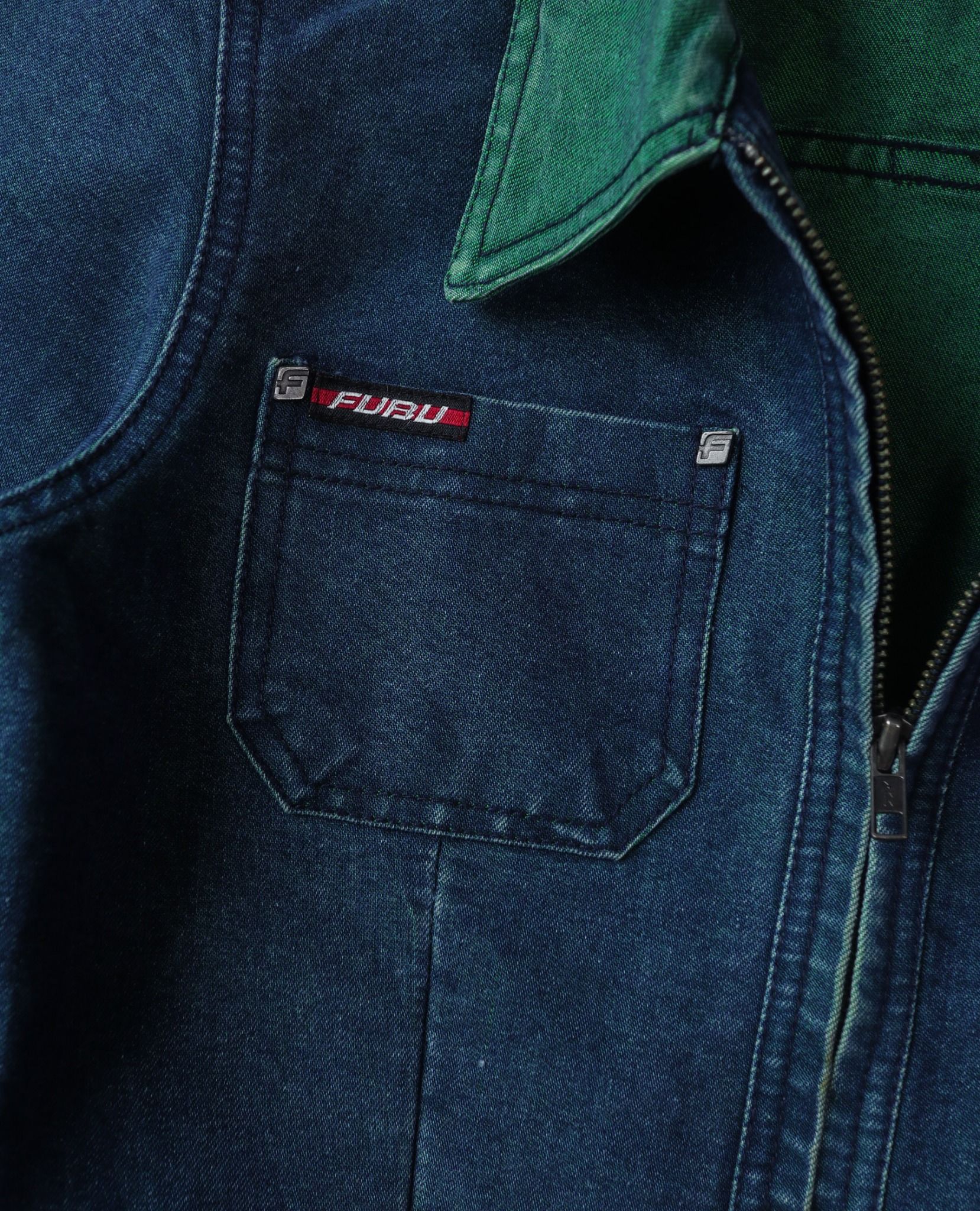  10.09.23 - VTG CROPPED DENIM JACKET - FUBU 