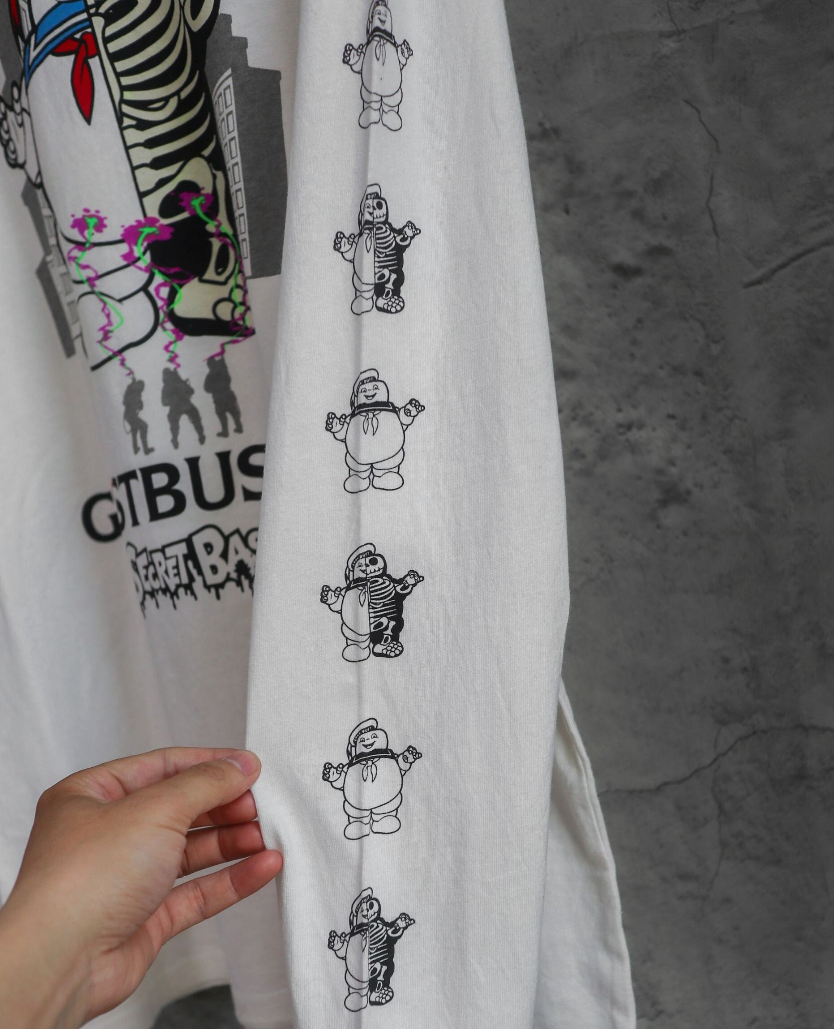  10.05.23 - VTG LONGSLEEVE SHIRT - GHOSTBUSTERS SECRET BASE 