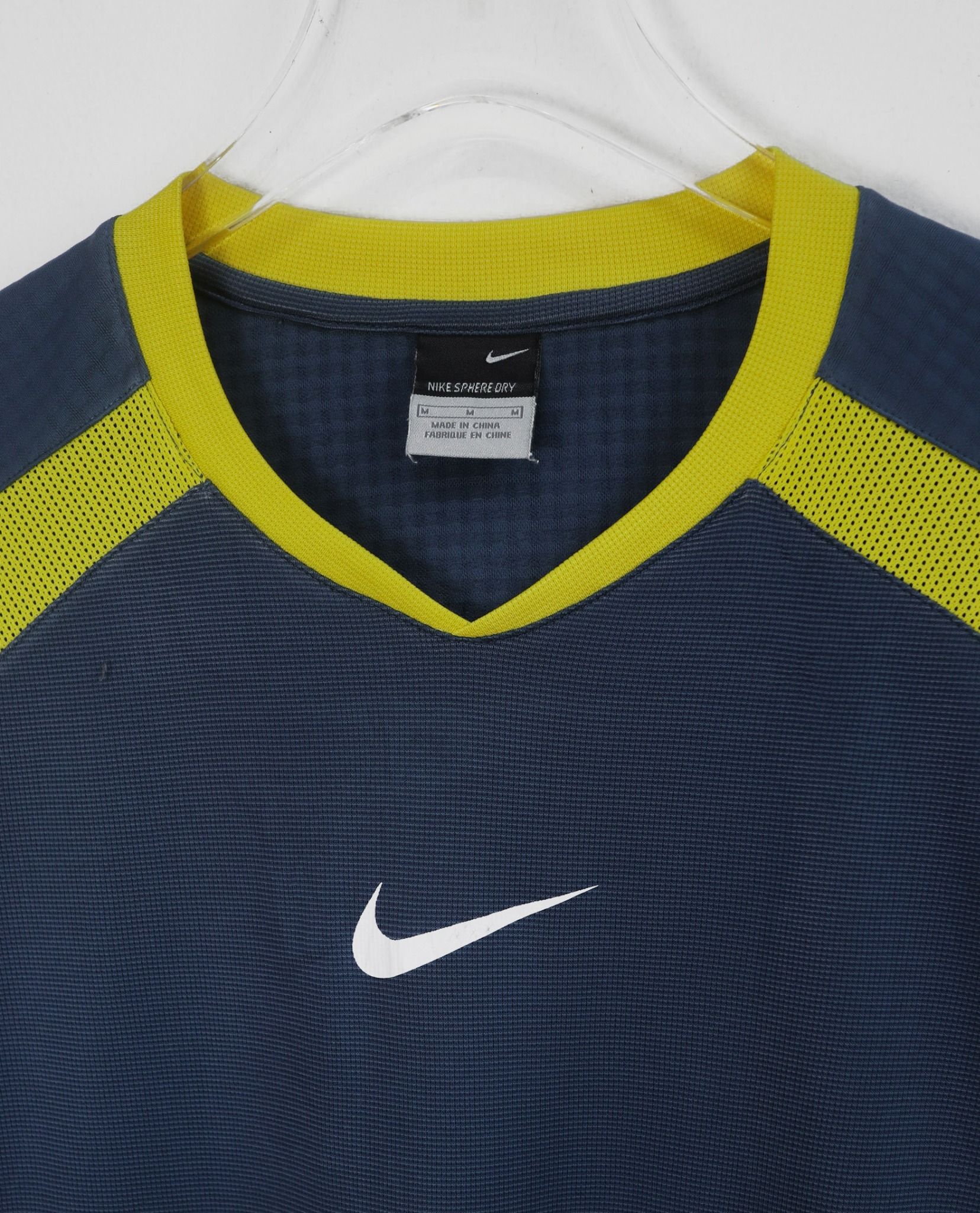  06.11.23 - VTG SPORT JERSEY T-SHIRT - NIKE 