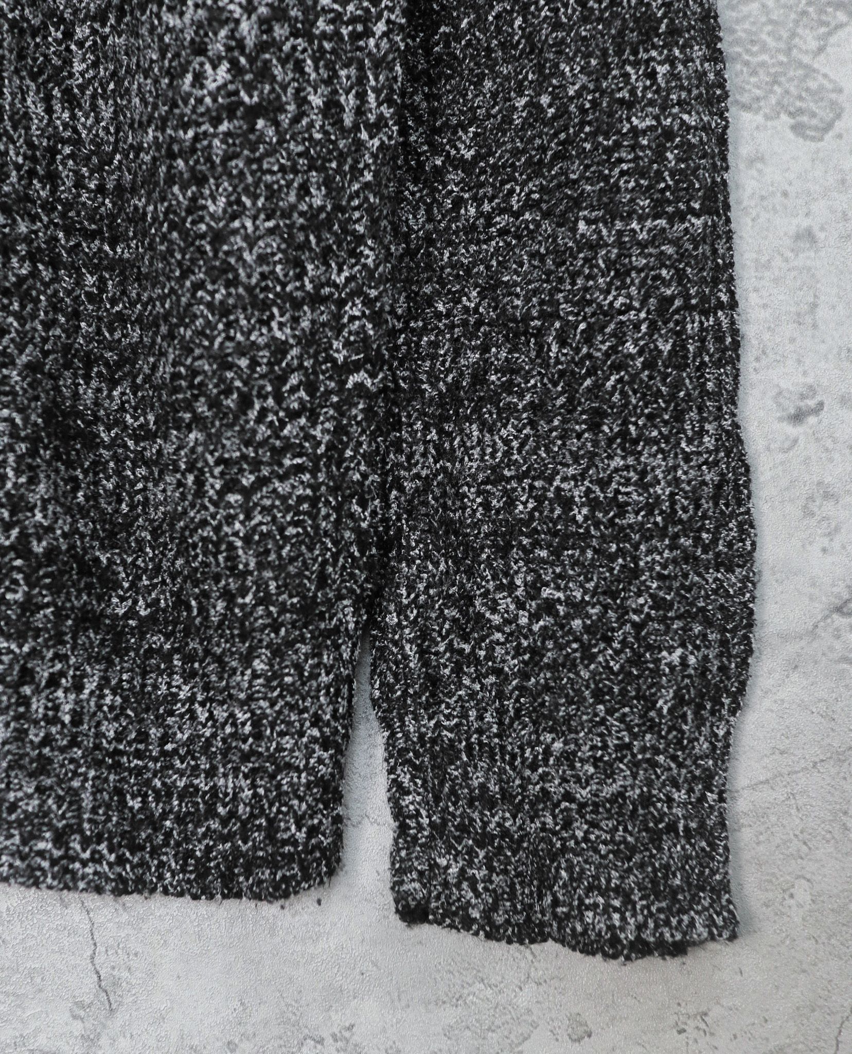  01.10.23 - VTG KNIT SWEATSHIRT - STEELO 