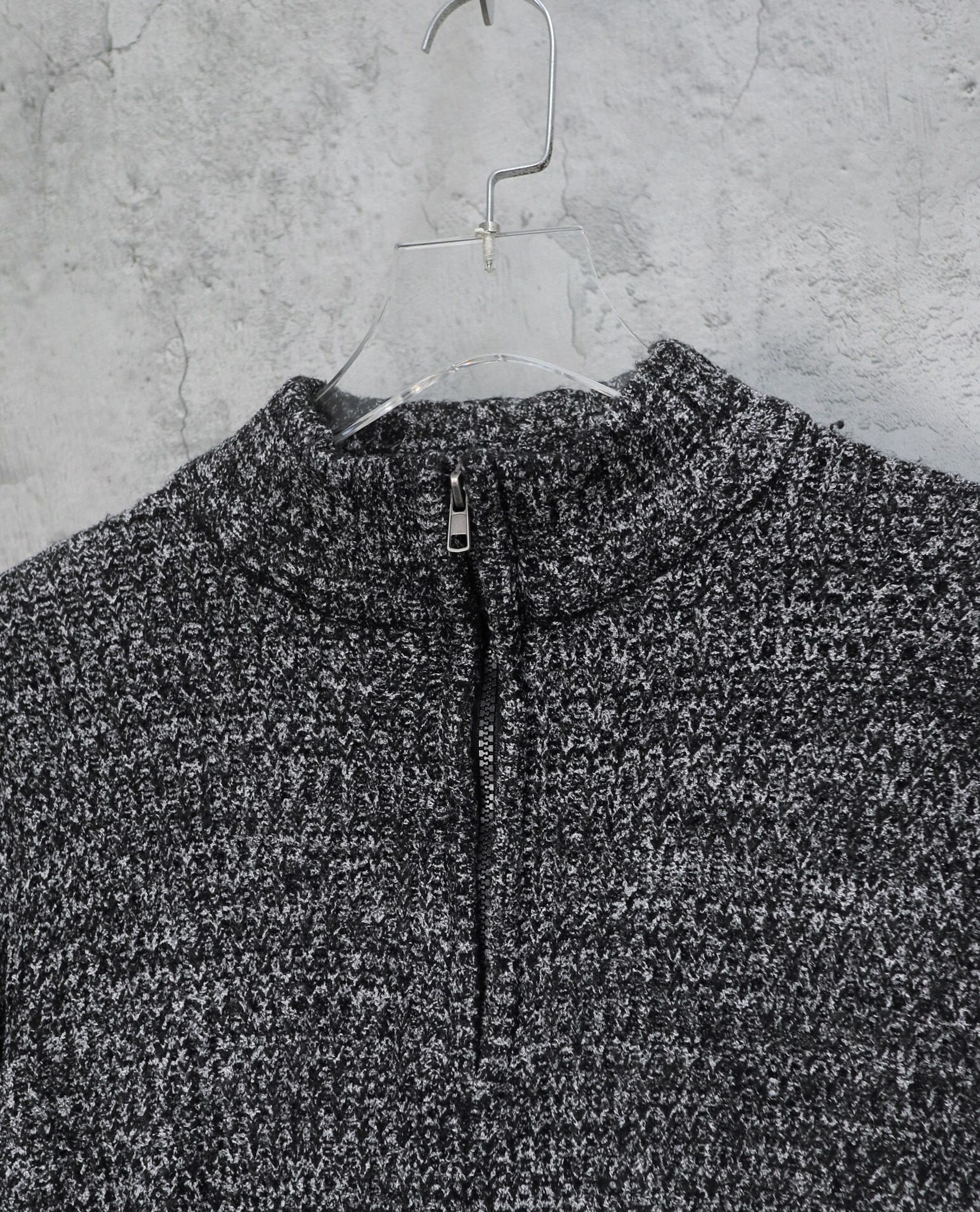  01.10.23 - VTG KNIT SWEATSHIRT - STEELO 